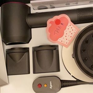 Dyson Supersonic Hair Dryer - Black with Pink Highlights